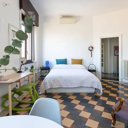 Big Bright Cozy Studio Apartment In Nolo Near Mm1 Milan Exterior photo